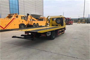 应县非事故拖车