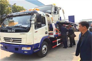应县汽车道路救援拖车价格